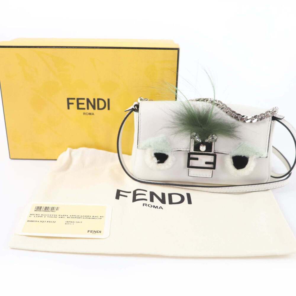 FENDI White Leather Shoulder Bag - Picture 2 of 16